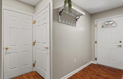 N17w26865 E Fieldhack Dr, Pewaukee, WI 53072