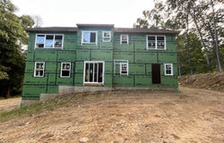 4 Randall Drive, Oxford, CT 06478