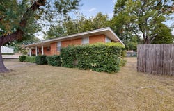 101 Spinner Circle, DeSoto, TX 75115