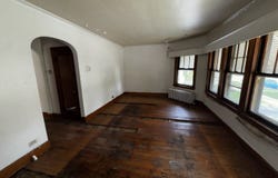 1914 S 19th Avenue, Maywood, IL 60153
