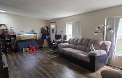13821 Gary Ln, Caldwell, ID 83607