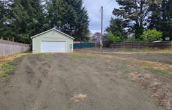 90689 LIBBY Ln, CoosBay, OR 97420
