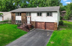 404 ASSEMBLY Drive, Bolingbrook, IL 60440