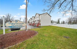 6037 Lake Road W, Ashtabula, OH 44004