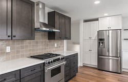 1006 Orrington Place, Lee's Summit, MO 64081