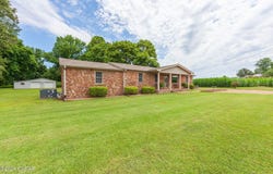 9997 US-412, Bells, TN 38006