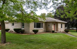 601 E Main Street, La Crosse, IN 46348