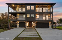83 Paris Pointe, Hampstead, NC 28443