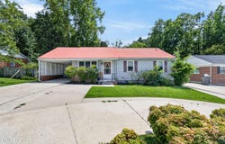 333 E 16th St, Cookeville, TN 38501
