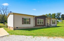 1065 Smalley Branch Road, Cynthiana, KY 41031