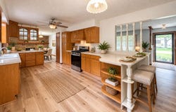 8482 N CREEK RD, ROSCOE, IL 61073