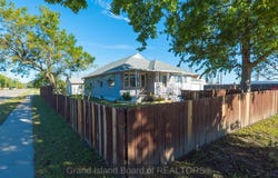 704 Memorial Drive, Grand Island, NE 68801