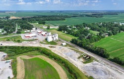CR 900 N, Browns, IL 62818