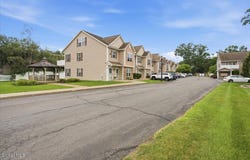 2000 Curry Road, Schenectady, NY 12303