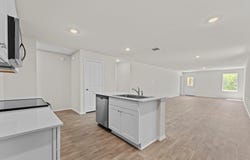 304 Wild Goose Dr, Luling, TX 78648