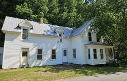 12 Davis Court, Wilton, ME 04294