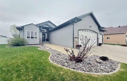 4742 44th Street S, Fargo, ND 58104