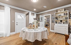 918 N Montgomery St, Gilmer, TX 75644