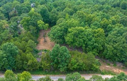 Lakeview Circle, Cave City, AR 72521