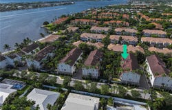 132 Ocean Cay Way, Hypoluxo, FL 33462