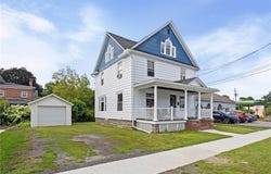 105 Colton Avenue, Newark, NY 14513