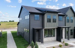911 Percheron Lane, Norwalk, IA 50211