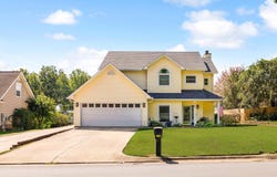 2221 E Longhills Road, Benton, AR 72019