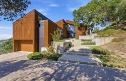 240 Tappan Ln, Orinda, CA 94563