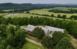 Oldfield Road, Talladega, AL 35160