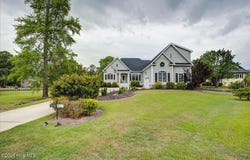 113 Bowline Road, New Bern, NC 28562