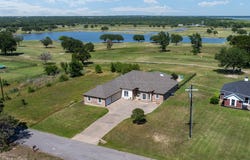 15401 County Road 4052, Kemp, TX 75143