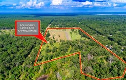 2851 Private Rd, Broaddus, TX 75929