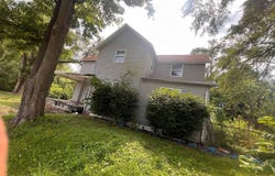 205 S Van Buren St, Albany, MO 64402