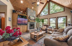 817 Stacy Springs, Heber Springs, AR 72543