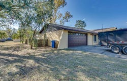 702 Valley Hill Dr, Brandon, FL 33510