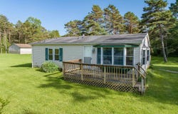 2882 School Road, Alger, MI 48610