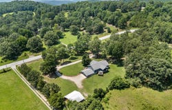 5948 Push Mountain Road, Norfork, AR 72658