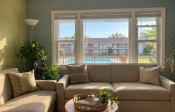 1105 Holiday Lane, Des Plaines, IL 60016