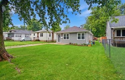 123 Independence Avenue, Joliet, IL 60433