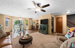 1106 N Fir Pl, Sioux Falls, SD 57107-1003