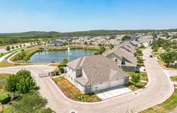 105 Harborside Dr, San Marcos, TX 78666