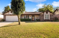 2309 Pine LN, Barling, AR 72923