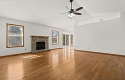 307 White Oak Drive, POPLAR GROVE, IL 61065