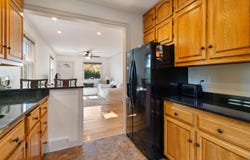 1404 N Stanford Ave, Duluth, MN 55811