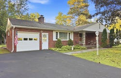 1961 Brookview Road, Castleton, NY 12033