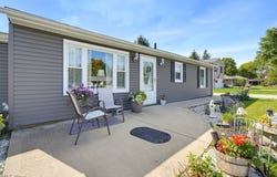 202 Hale Drive, Streetsboro, OH 44241