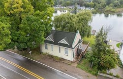 1821 Maxfield Road, Hartland Twp, MI 48353