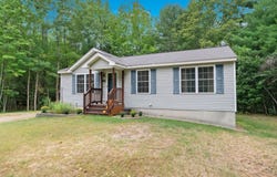 6 Ledgeview Lane, Waterboro, ME 04087
