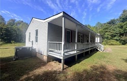 162 Cobbs Lane, West Point, VA 23181
