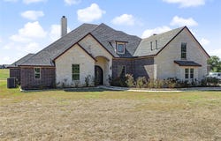 115 Chisum Drive, Millsap, TX 76066